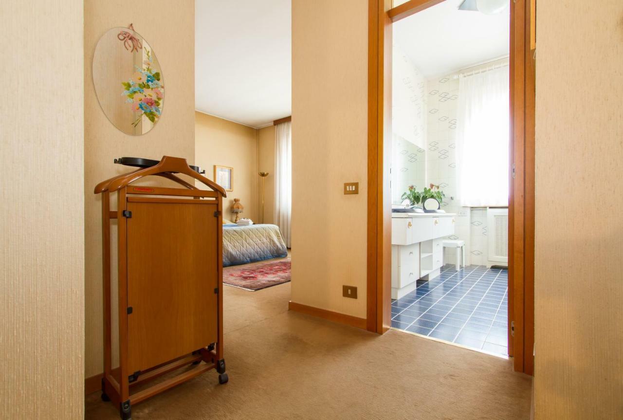 Appartamento Ampio E Indipendente Con Vista Giardino Paderno d'Adda Eksteriør billede