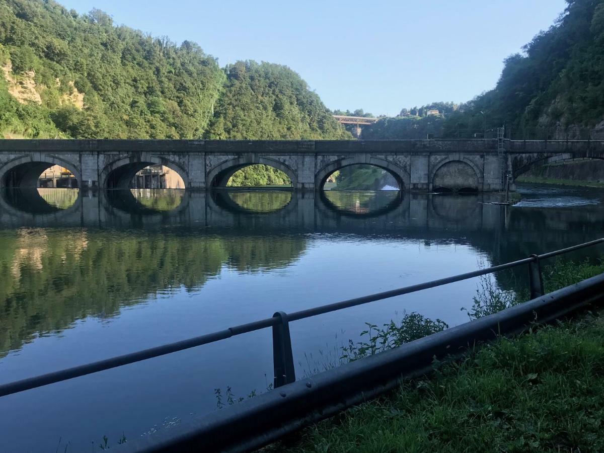 Appartamento Ampio E Indipendente Con Vista Giardino Paderno d'Adda Eksteriør billede